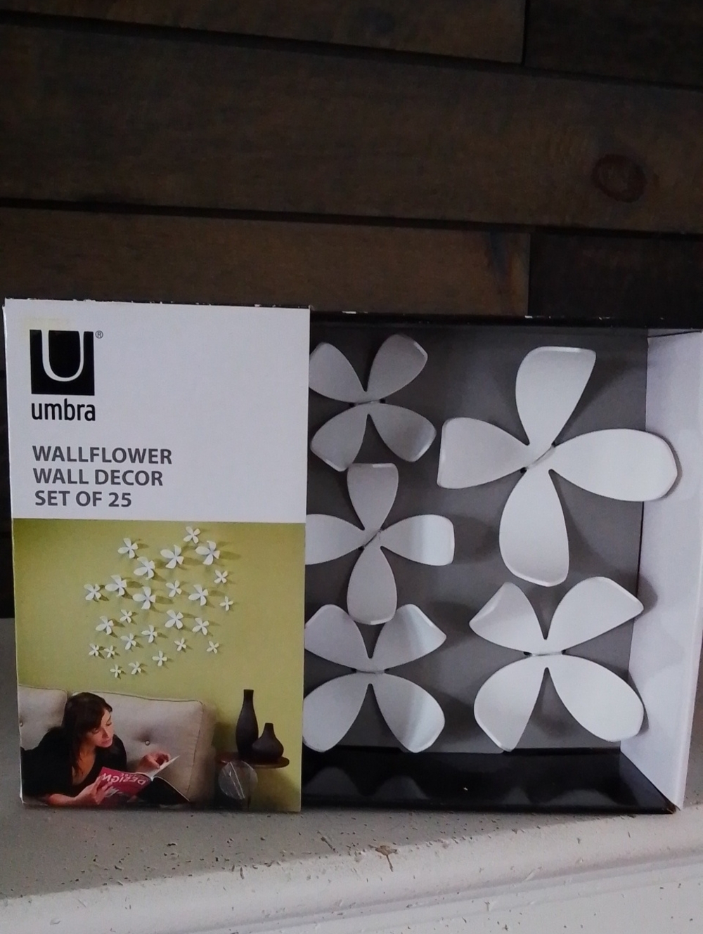 Umbra White Wallflower Wall Decor Set